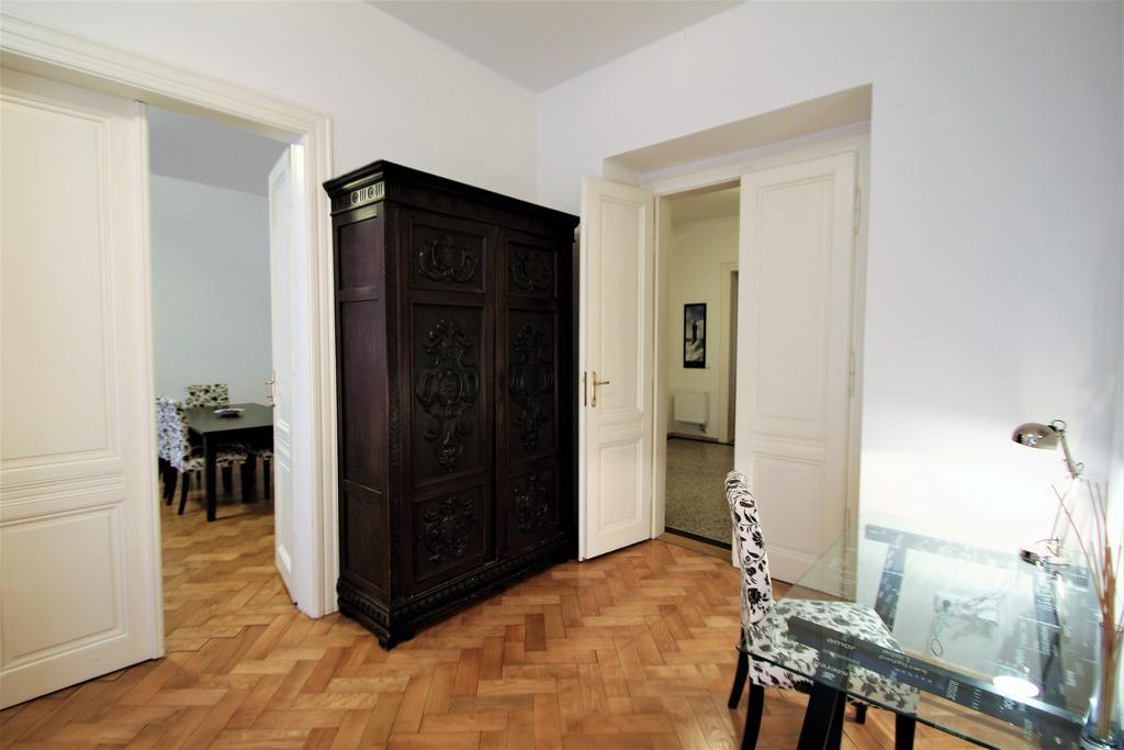 Residence Salvator - By Prague City Apartments Ngoại thất bức ảnh